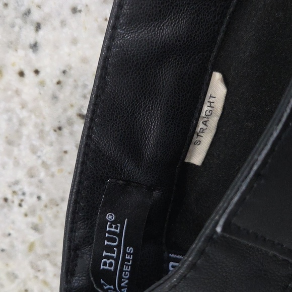 Judy Blue Faux Leather Pants Straight Leg High Rise Tummy Control Black 9/29 - Picture 8 of 9